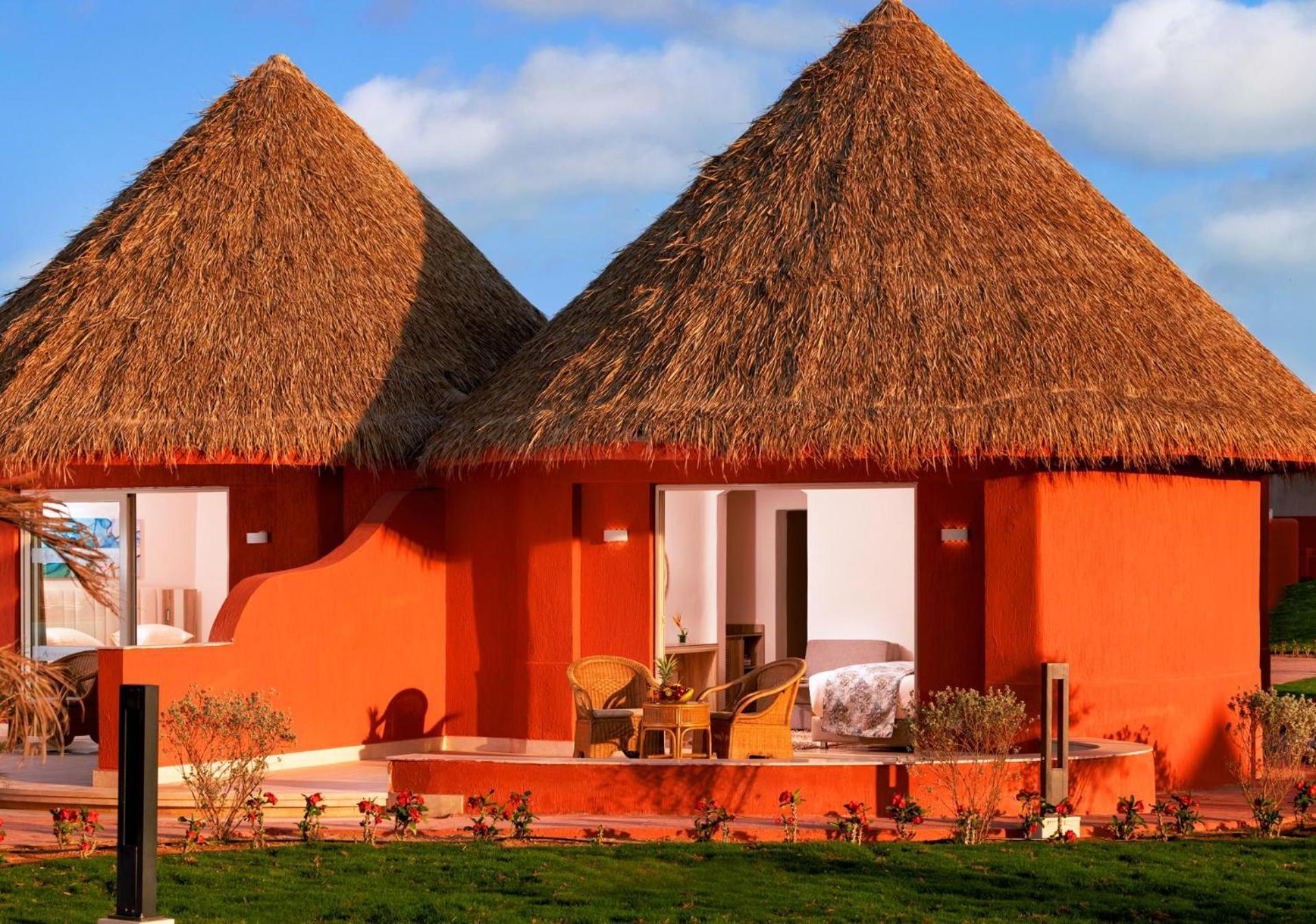 Pickalbatros Laguna Vista Aqua Park ชาร์มเอลชีค ภายนอก รูปภาพ A bungalow at the resort